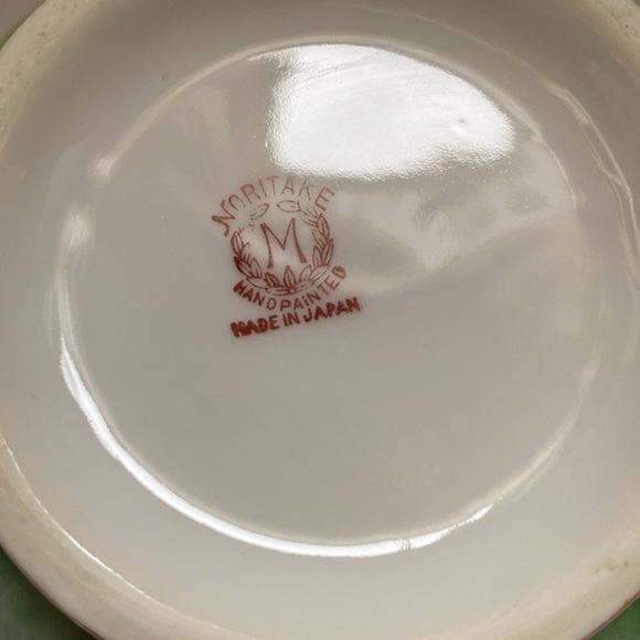 Noritake hand painted small trinket dish with cute handles. - Picture 4 of 11